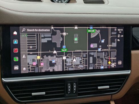 Used 2023 Porsche Cayenne Turbo S image 23