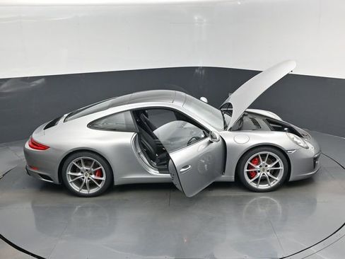 Used 2017 Porsche 911 Carrera image 18