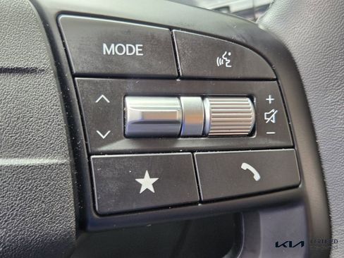 Certified 2025 Kia K4 EX image 27