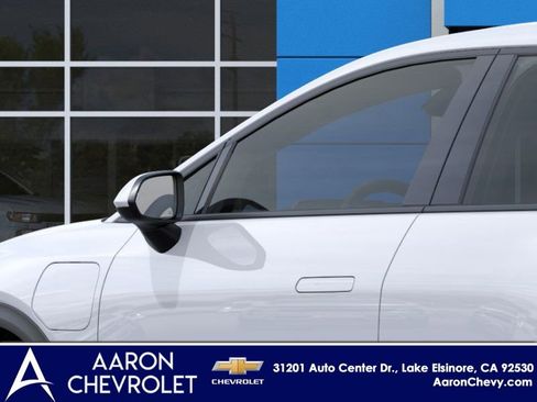 New 2026 Chevrolet Equinox EV LT image 12