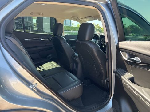 Used 2023 Buick Envision Essence image 22