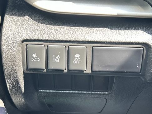Used 2024 Mitsubishi Eclipse Cross LE AWD/4WD image 33