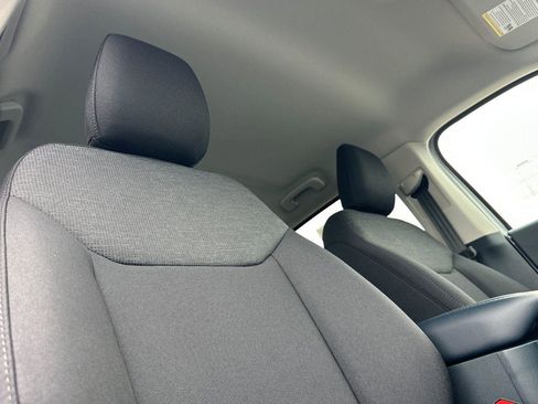 New 2026 Ford Maverick XL image 13