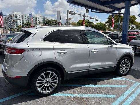 Used 2018 Lincoln MKC Reserve w/ Lincoln MKC Climate Package FWD image 5