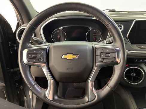 Used 2022 Chevrolet Blazer Premier w/ Enhanced Convenience Package AWD/4WD image 22