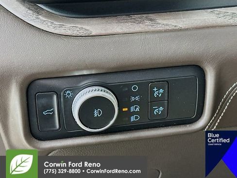 Certified 2020 Ford Explorer Platinum w/ Premium Technology Package image 13