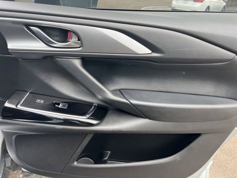 Used 2022 MAZDA CX-9 Touring image 36