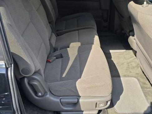 Used 2016 Honda Odyssey SE image 32