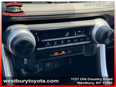 Certified 2023 Toyota RAV4 LE FWD image 31