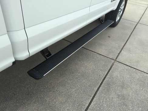 Used 2021 Ford F250 Platinum image 22