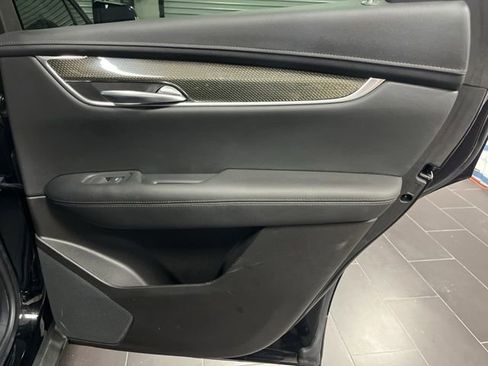 Used 2021 Cadillac XT5 Sportv image 12