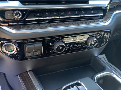 New 2025 Chevrolet Silverado 1500 RST AWD/4WD image 18