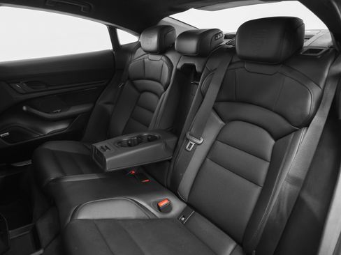 Certified 2021 Porsche Taycan Turbo image 46