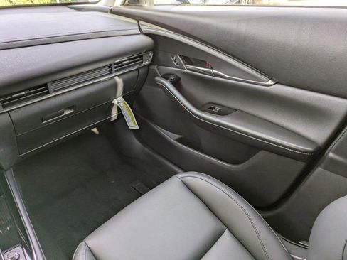 Certified 2025 MAZDA CX-30 AWD 2.5 S w/ Preferred Package image 19