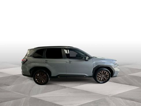 Used 2025 Subaru Forester Sport AWD/4WD image 9