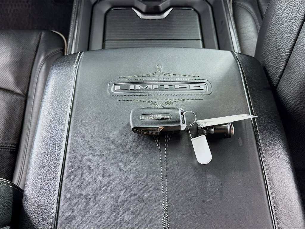 Used 2024 RAM 2500 Limited AWD/4WD image 28