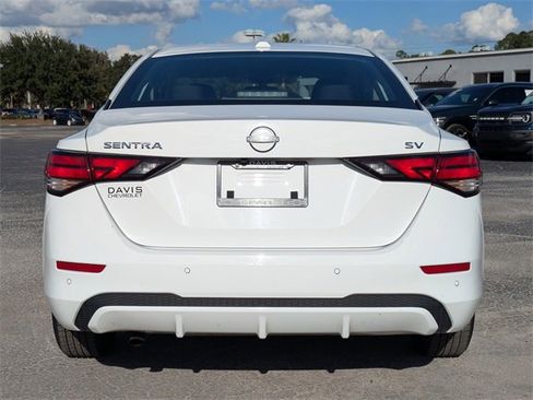 Used 2024 Nissan Sentra SV image 6