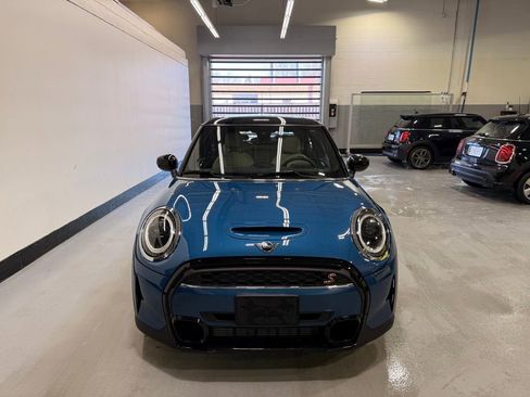 Certified 2024 MINI Cooper S image 8