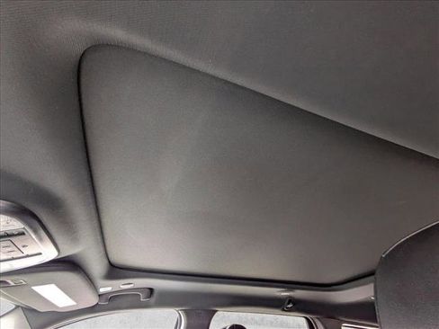 Used 2020 Jeep Grand Cherokee Limited X RWD image 15