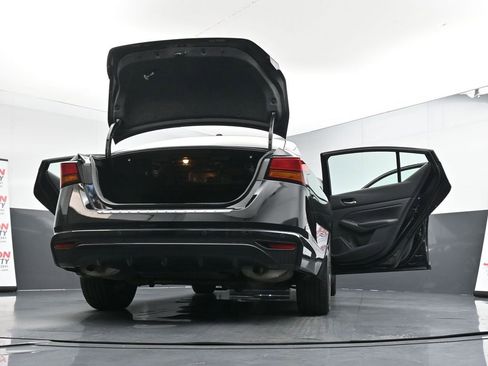 Used 2022 Nissan Altima 2.5 SV image 41