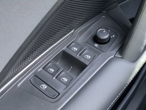 New 2026 Volkswagen Tiguan SE R-Line AWD/4WD image 24