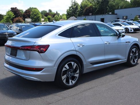 Used 2020 Audi e-tron Premium Plus AWD/4WD image 5