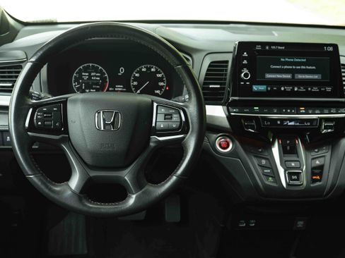 Used 2025 Honda Odyssey Sport-L image 20