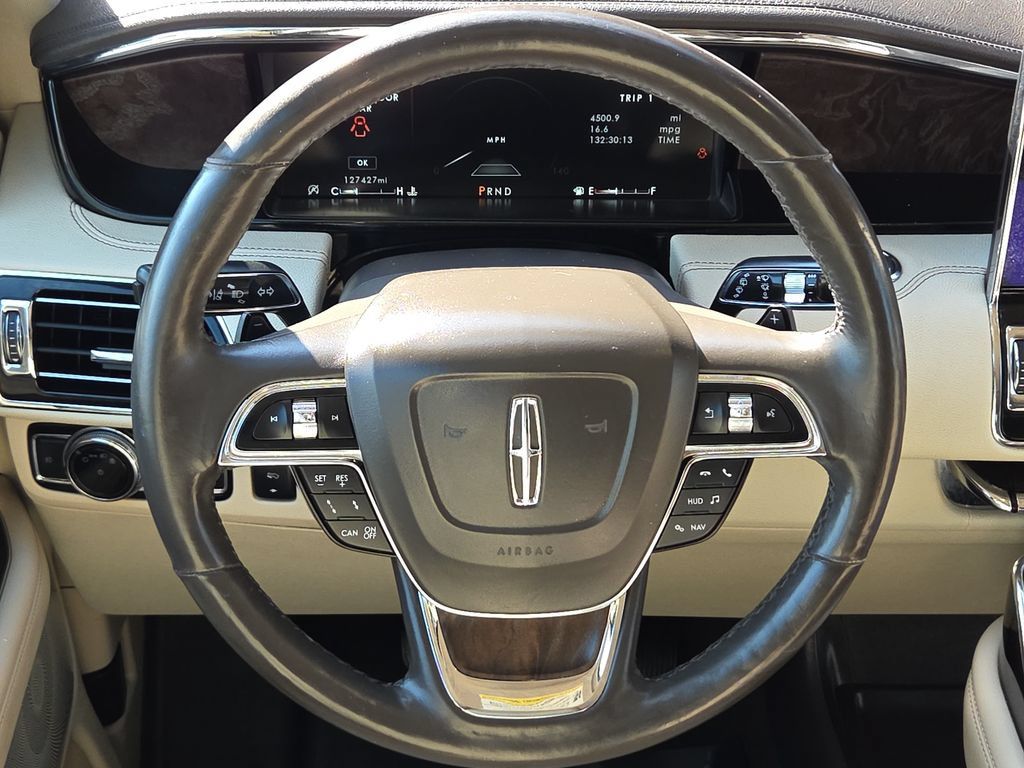 Used 2019 Lincoln Navigator L Reserve w/ Cargo Package AWD/4WD image 13