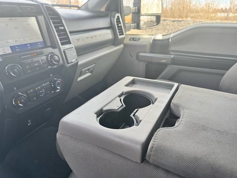 Used 2020 Ford F250 XLT w/ XLT Value Package image 27