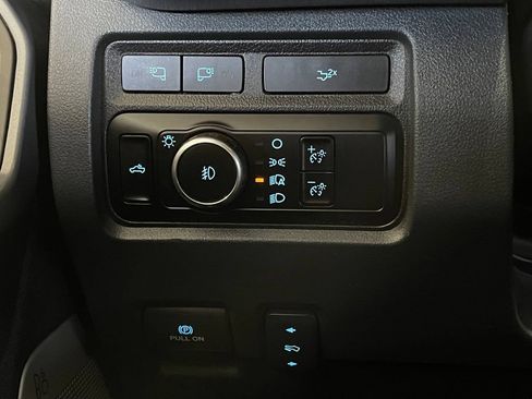 Used 2024 Ford F250 Lariat AWD/4WD image 13