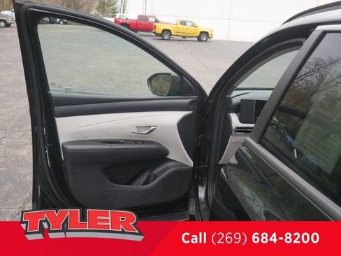 Used 2025 Hyundai Tucson SEL image 21
