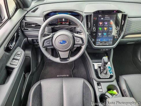 Certified 2025 Subaru Forester Touring AWD/4WD image 13