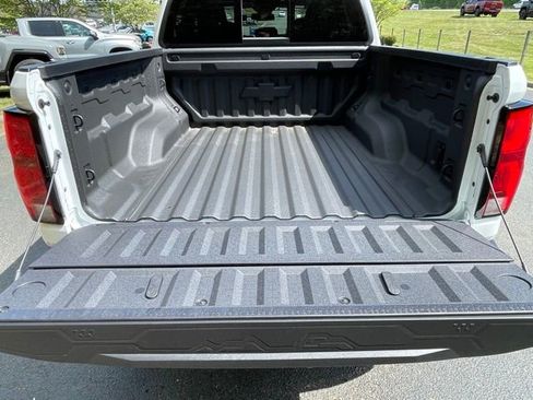 New 2026 Chevrolet Colorado Z71 w/ Technology Package AWD/4WD image 21