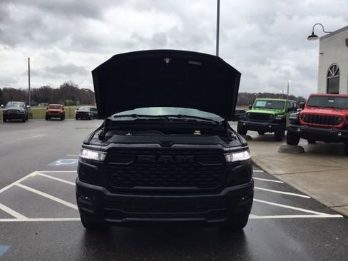 New 2026 RAM 1500 Big Horn AWD/4WD image 32