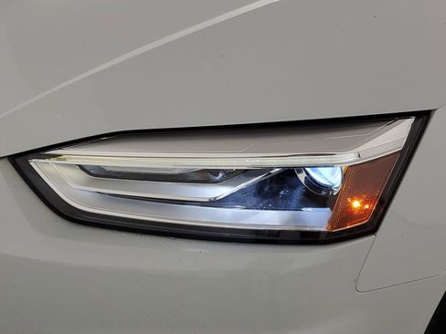 Used 2018 Audi A5 2.0T Premium w/ Convenience Package image 17