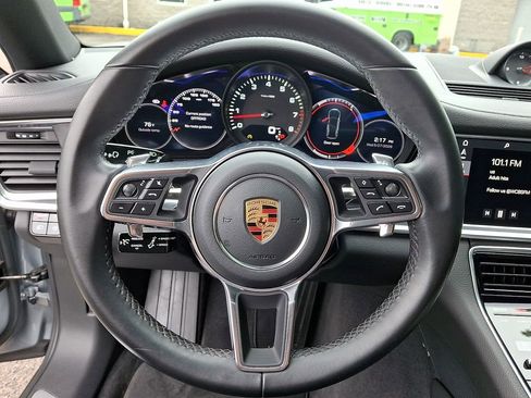 Used 2019 Porsche Panamera 4 AWD/4WD image 21