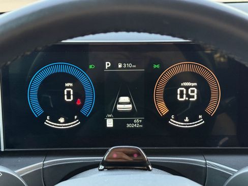 Used 2025 Hyundai Santa Fe SEL image 43