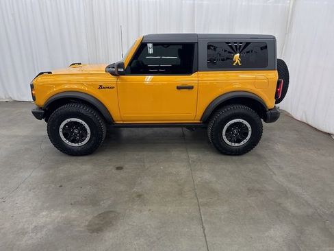 Used 2022 Ford Bronco Badlands w/ Sasquatch Package image 2