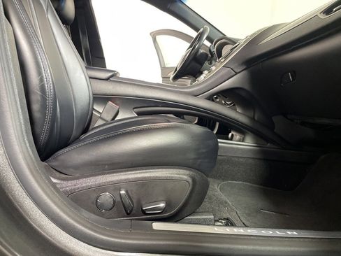 Used 2017 Lincoln MKZ Premiere image 24
