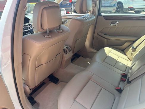 Used 2013 Mercedes-Benz E 350 4MATIC Sedan image 19