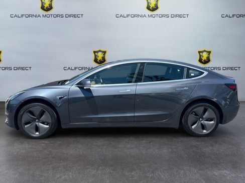 Used 2018 Tesla Model 3 Long Range RWD image 2