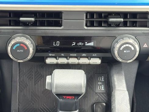 Certified 2025 Toyota Tacoma TRD Sport AWD/4WD image 24