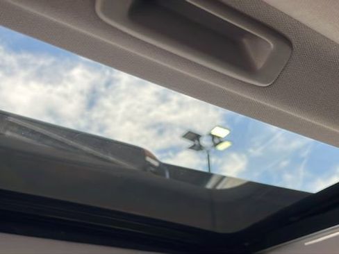 Used 2019 Honda CR-V Touring image 24