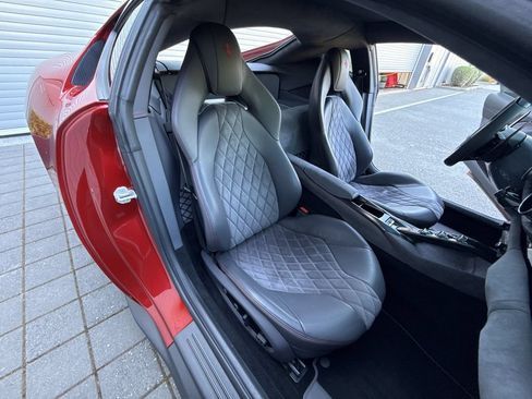 Certified 2019 Ferrari 812 Superfast RWD image 23