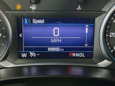 Used 2021 Chevrolet Equinox LT w/ LPO, Floor Liner Package image 16