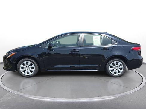 Used 2023 Toyota Corolla LE FWD image 8
