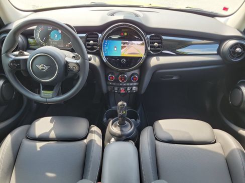Used 2024 MINI Cooper S FWD image 4
