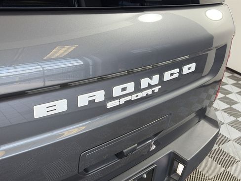 Used 2023 Ford Bronco Sport Heritage w/ Heritage Convenience Package AWD/4WD image 16