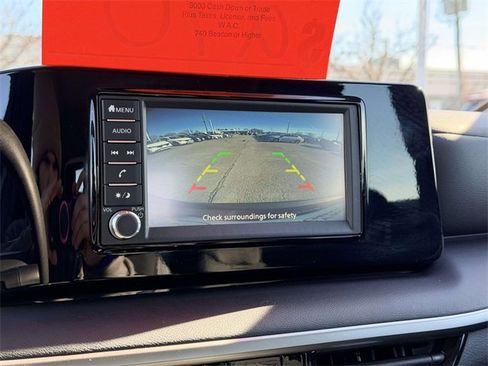 Used 2025 Nissan Kicks S w/ Charging Package image 21