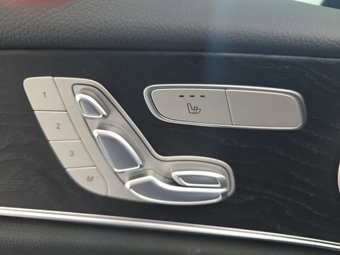 Used 2023 Mercedes-Benz E 350 4MATIC Sedan image 27